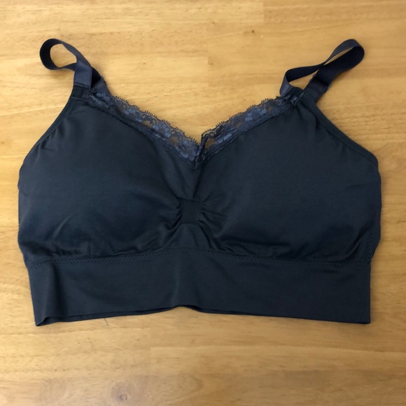 4 Full Size Coobie bralettes (fits 38A to 42DD) - Picture 3 of 5